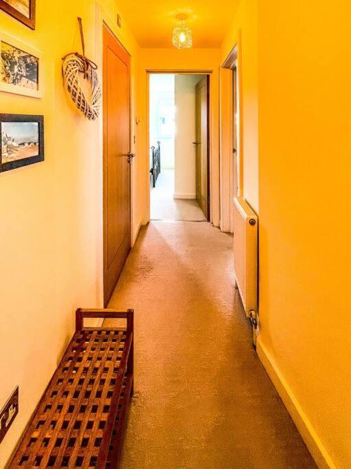 Soho Beach Apartment With Fabulous Sea View And 2 Minutes To The Beach With Free Parking And Netflix Bournemouth Eksteriør bilde
