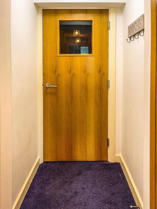Soho Beach Apartment With Fabulous Sea View And 2 Minutes To The Beach With Free Parking And Netflix Bournemouth Eksteriør bilde